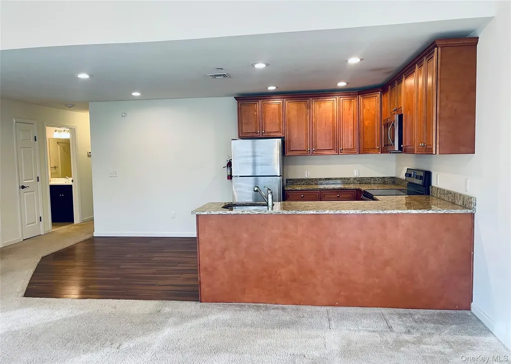 46 Islip Avenue Islip NY 11751