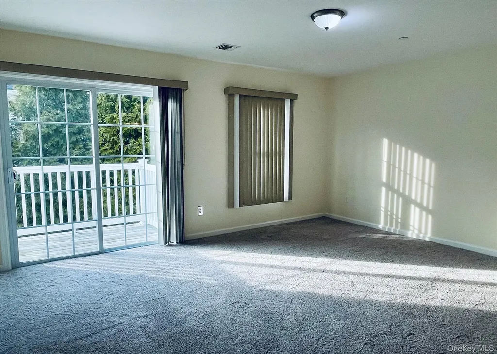 46 Islip Avenue Islip NY 11751