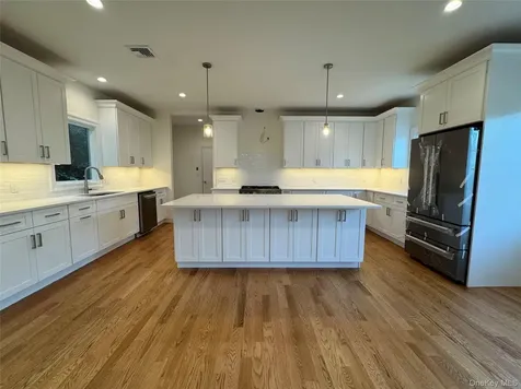9 First Street Glenwood Landing NY 11547