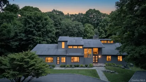 230 E Middle Patent Road Bedford NY 10506