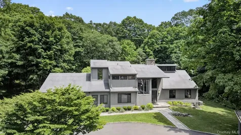 230 E Middle Patent Road Bedford NY 10506