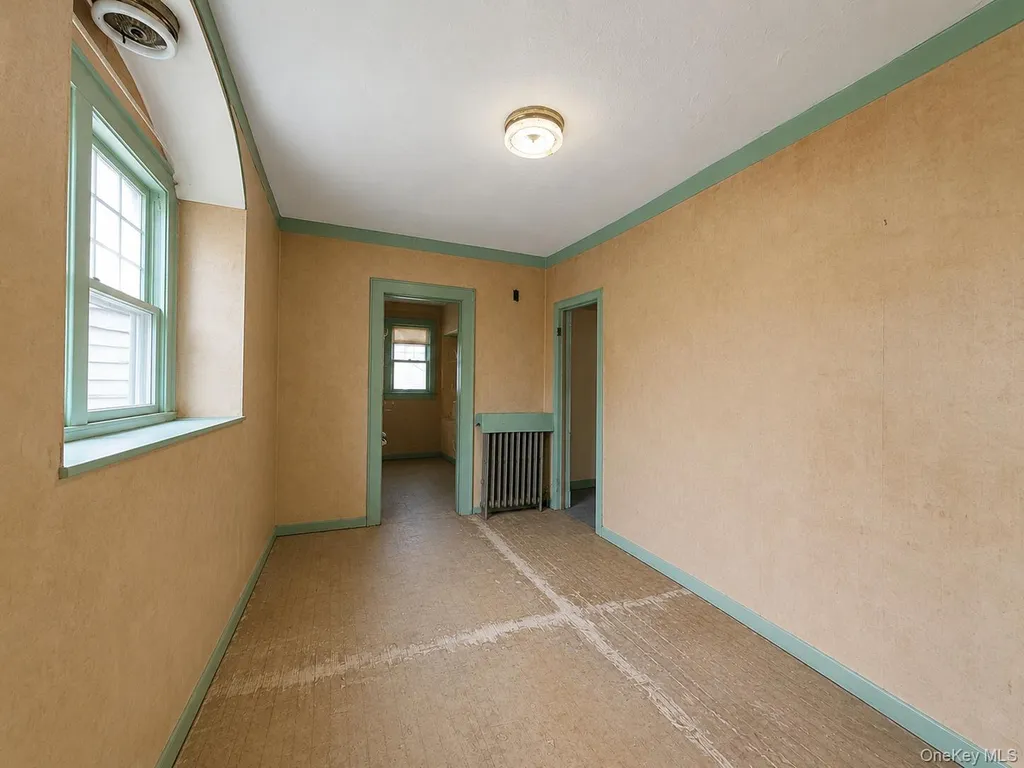 2851 Wilson Avenue Bellmore NY 11710