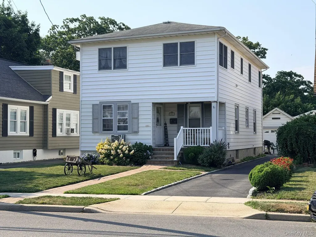 2851 Wilson Avenue Bellmore NY 11710