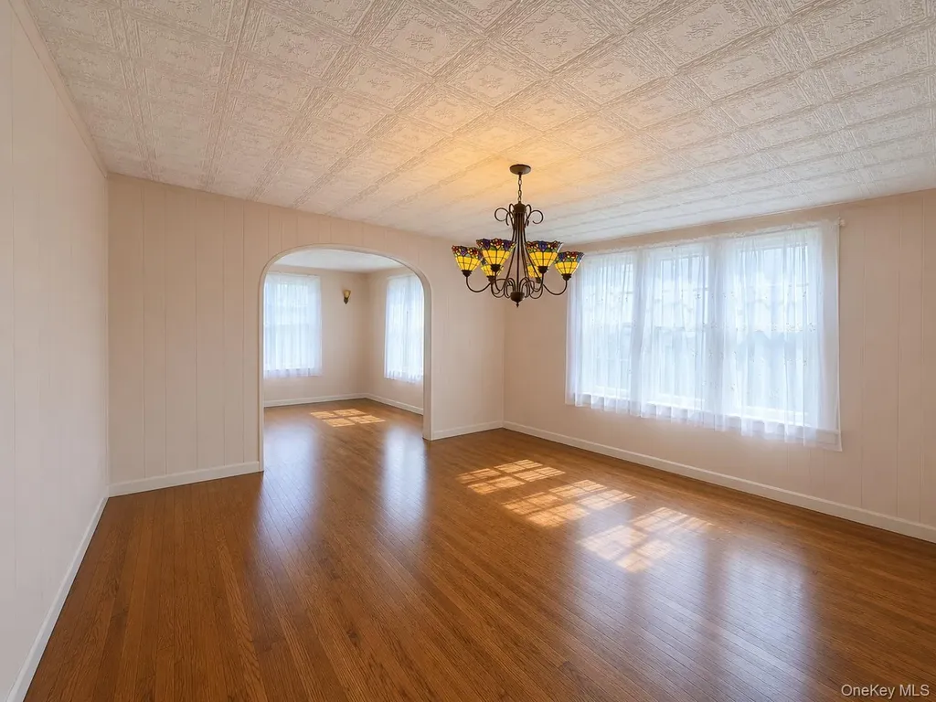2851 Wilson Avenue Bellmore NY 11710