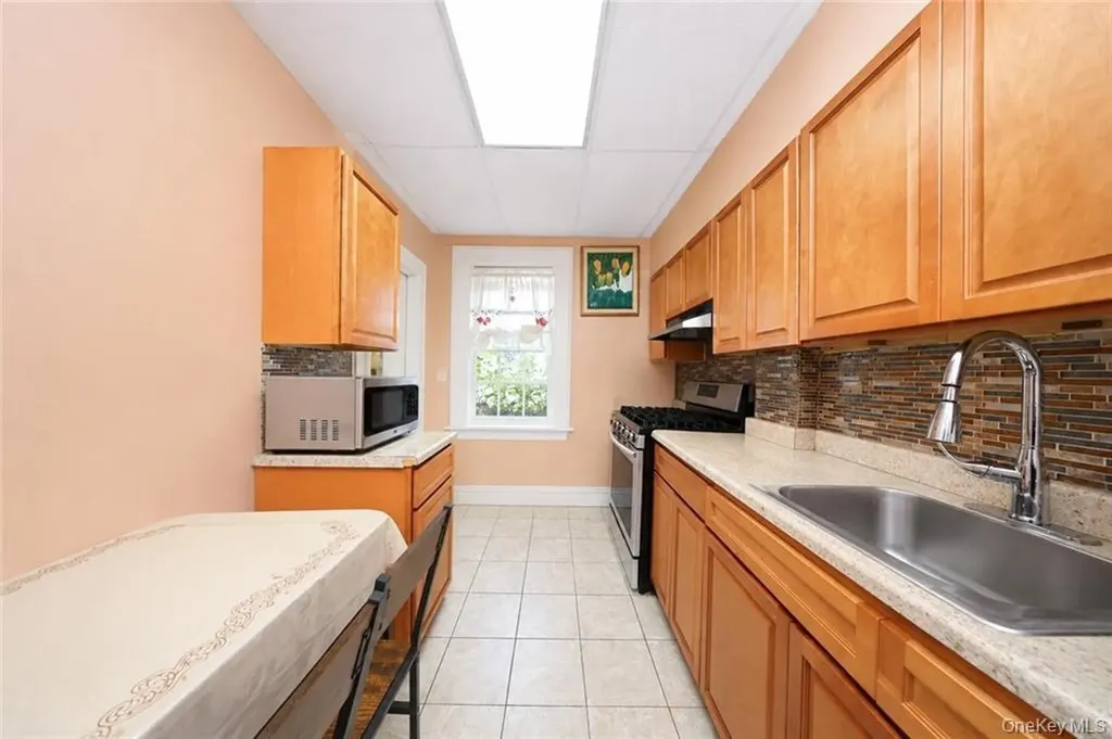 4710 Avenue N Brooklyn NY 11234
