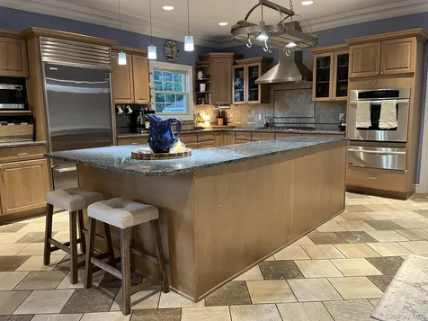 3 Dixon Street Yaphank NY 11980
