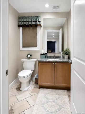3 Dixon Street Yaphank NY 11980