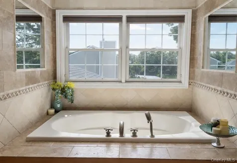 3 Dixon Street Yaphank NY 11980
