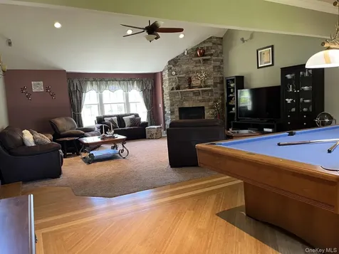 3 Dixon Street Yaphank NY 11980