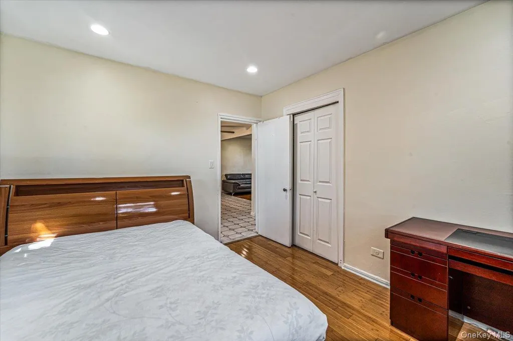 213-08 73rd Avenue Bayside NY 11364