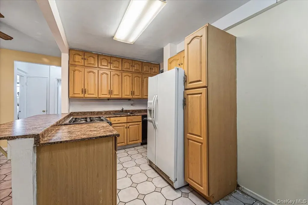 213-08 73rd Avenue Bayside NY 11364