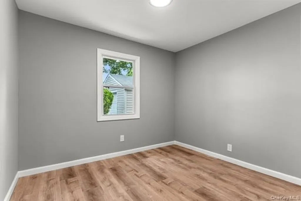 1340 Manor Lane Bay Shore NY 11706