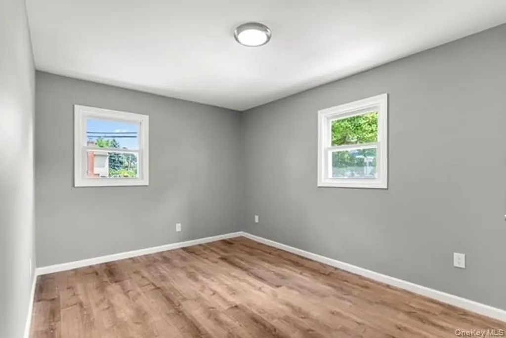 1340 Manor Lane Bay Shore NY 11706