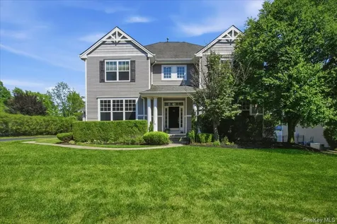 236 Buttonwood Way Hopewell Junction NY 12533
