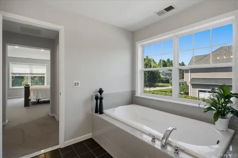 236 Buttonwood Way Hopewell Junction NY 12533