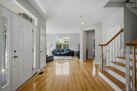236 Buttonwood Way Hopewell Junction NY 12533