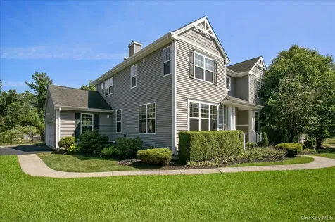 236 Buttonwood Way Hopewell Junction NY 12533