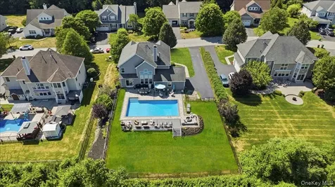 236 Buttonwood Way Hopewell Junction NY 12533