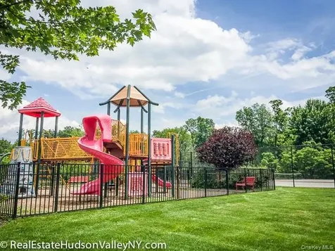 236 Buttonwood Way Hopewell Junction NY 12533