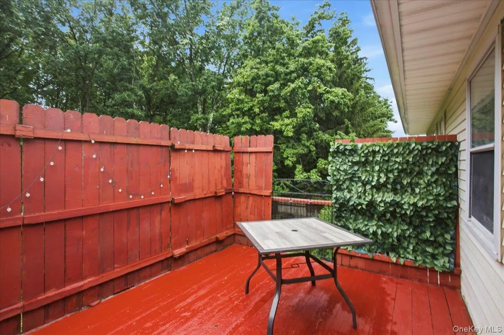184 Fulton Street Poughkeepsie NY 12601