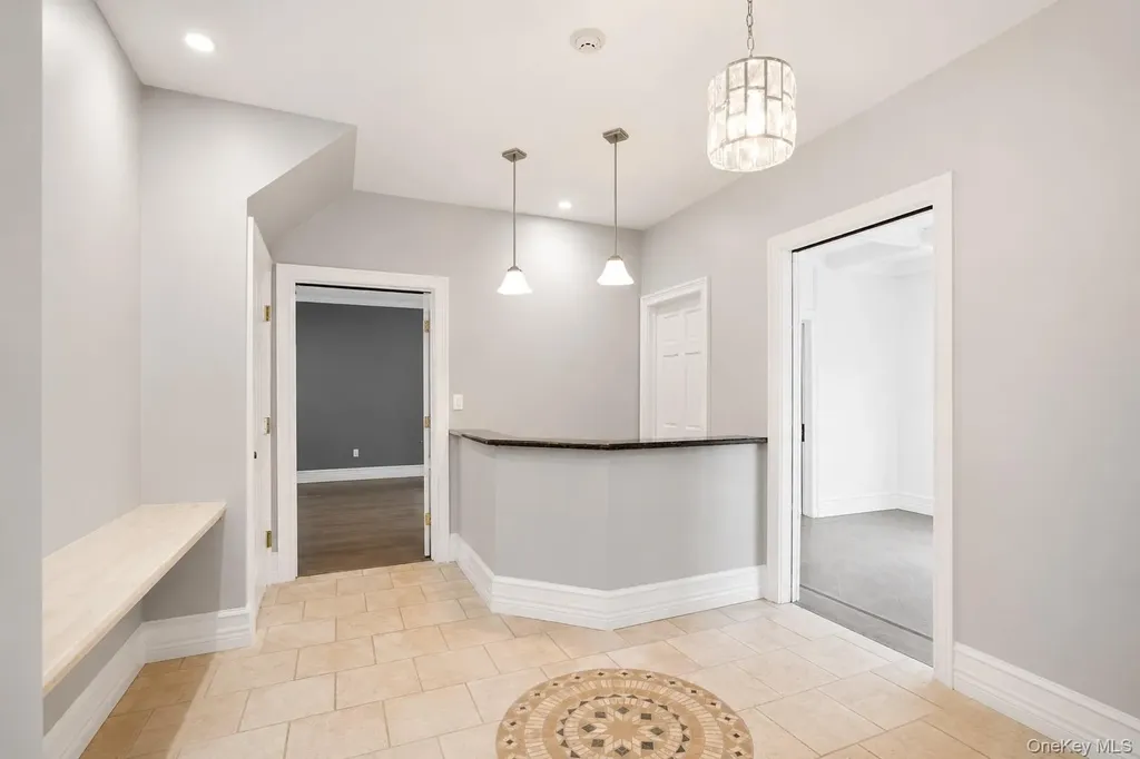 741 W Nyack Road West Nyack NY 10994