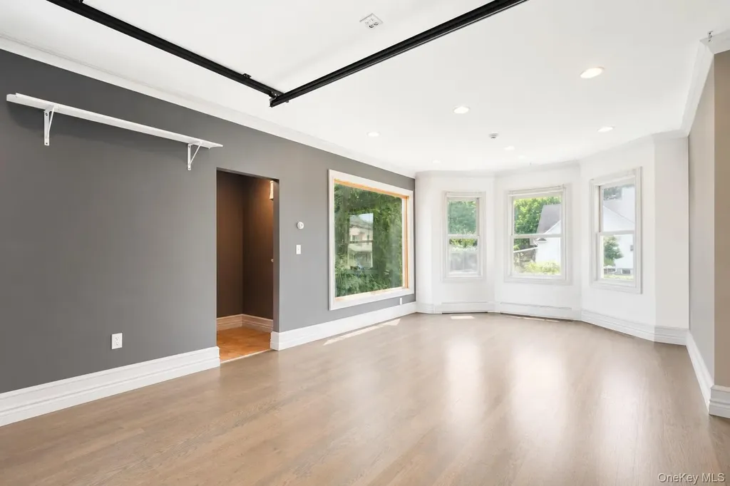741 W Nyack Road West Nyack NY 10994