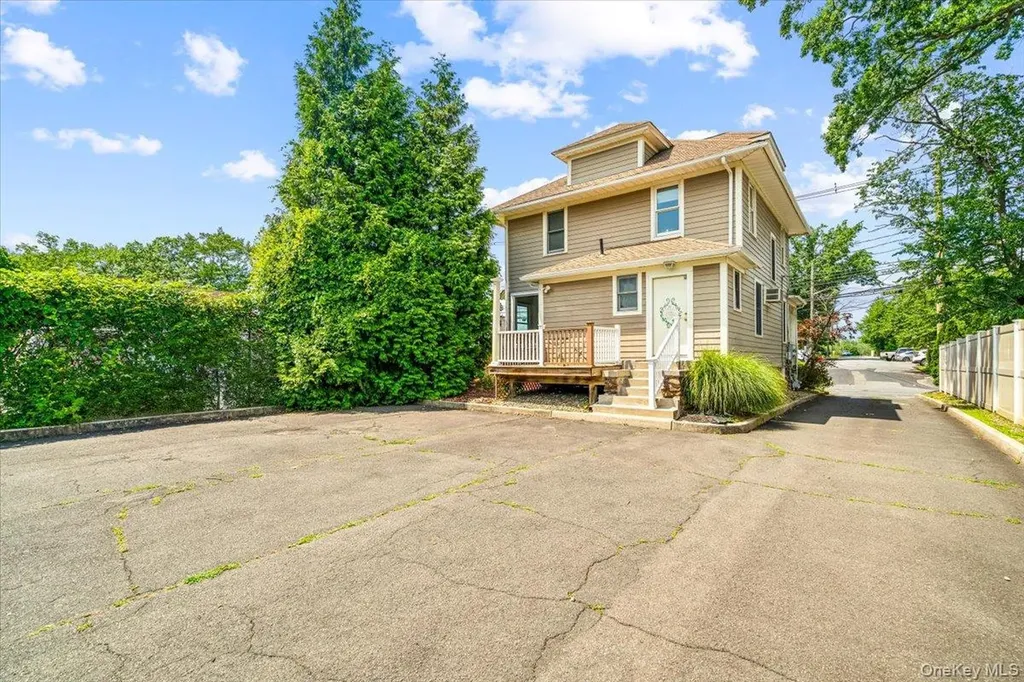 741 W Nyack Road West Nyack NY 10994
