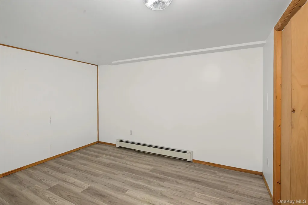 46 Oakland Avenue Central Islip NY 11722