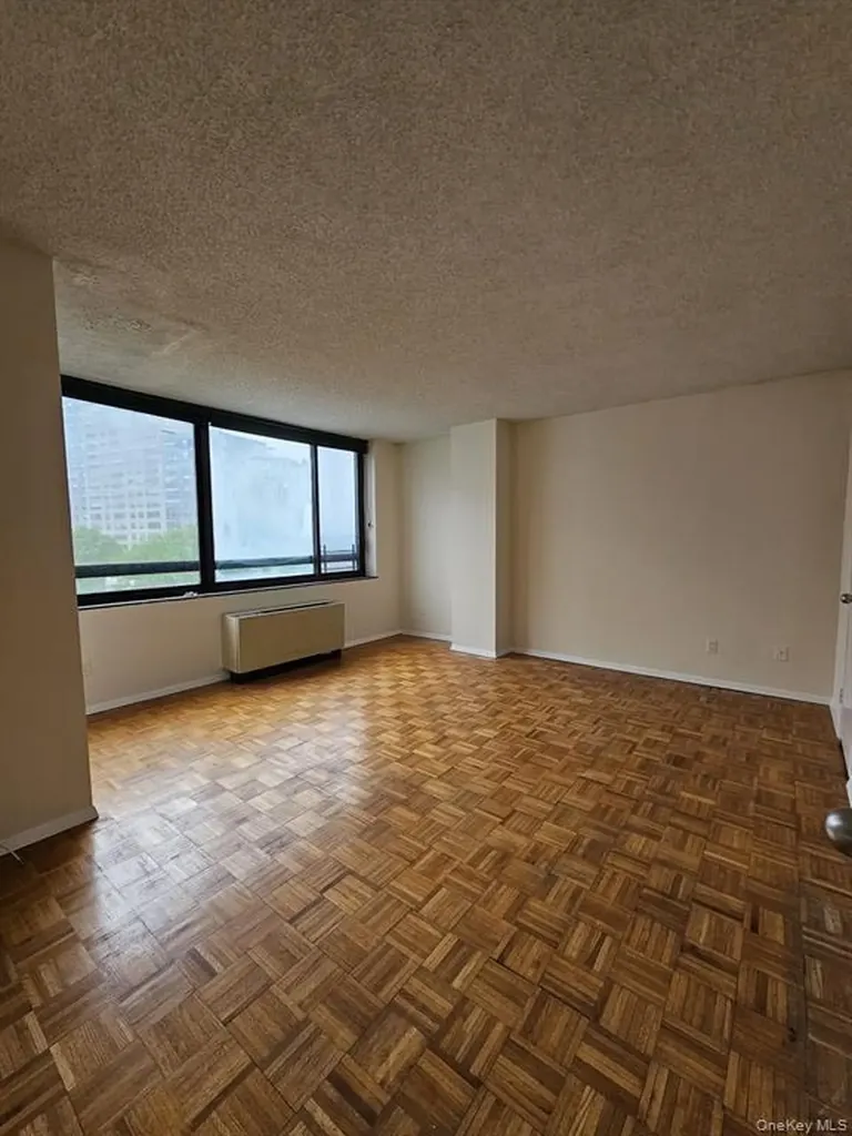 2287 Johnson Avenue Bronx NY 10463