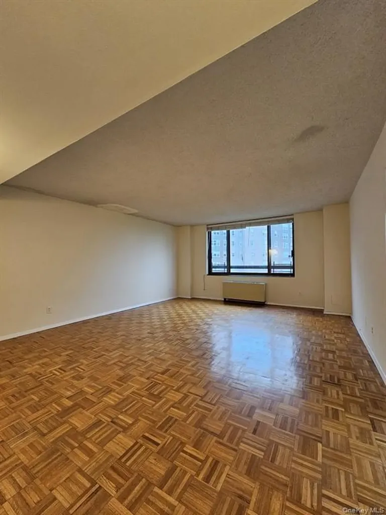 2287 Johnson Avenue Bronx NY 10463