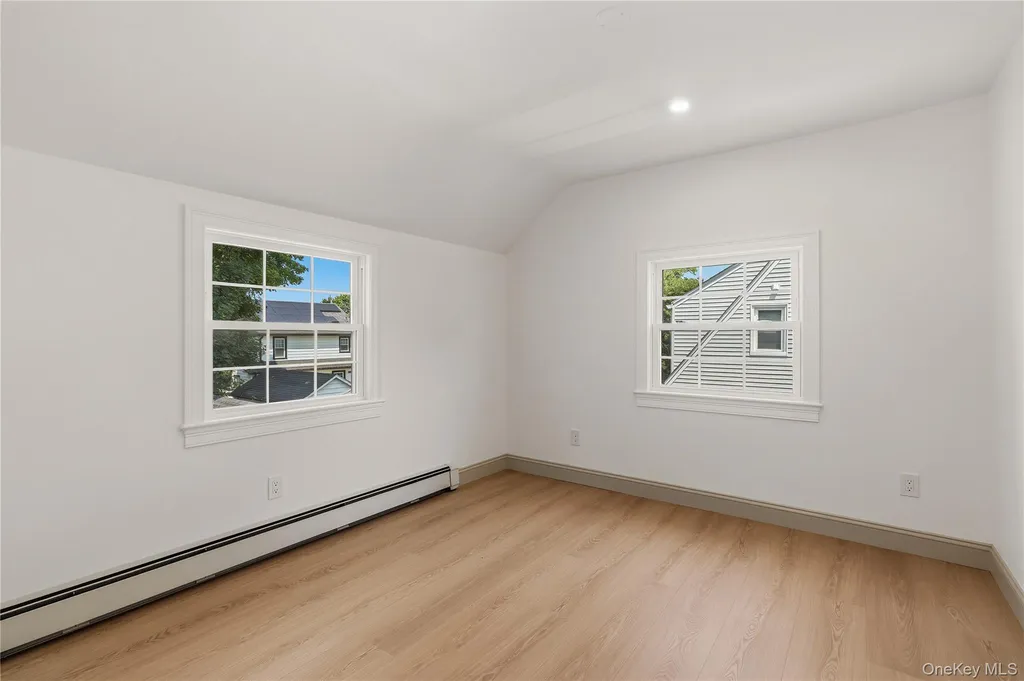 168 Longview Avenue White Plains NY 10605