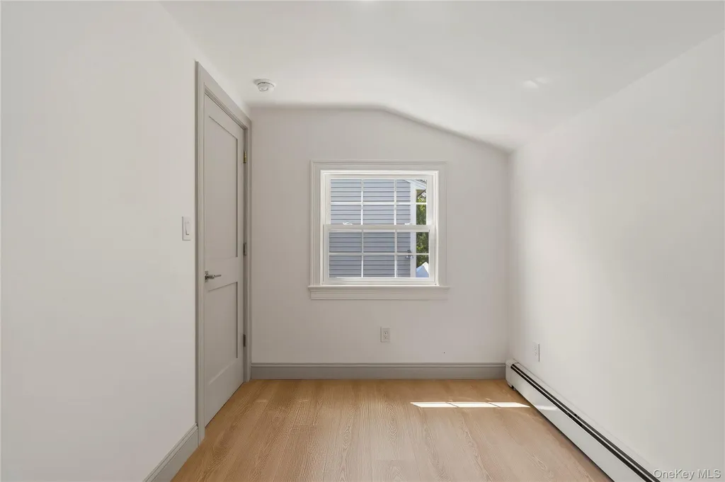 168 Longview Avenue White Plains NY 10605