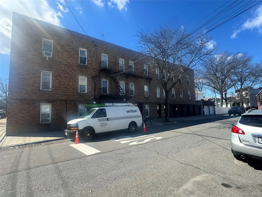 2897 Dudley Avenue Bronx NY 10461