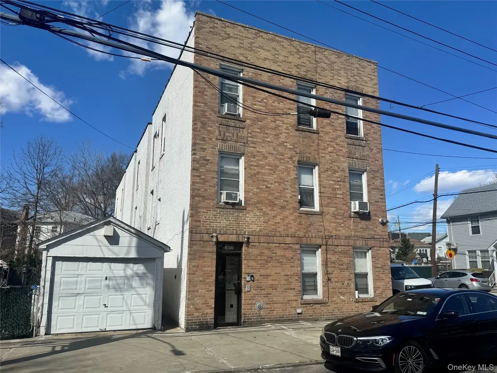 2897 Dudley Avenue Bronx NY 10461