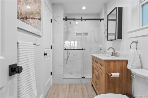 25 Shadow Lane Larchmont NY 10538