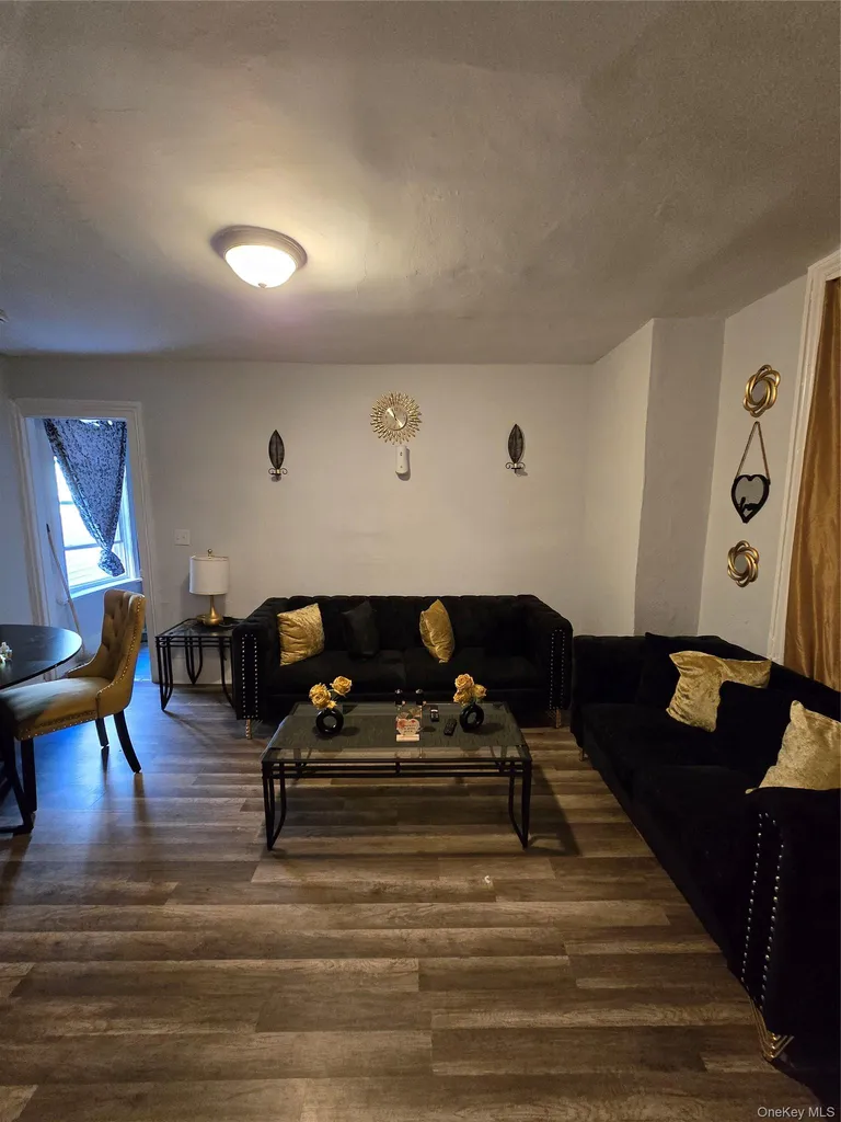 17 Conklin Street Poughkeepsie NY 12601