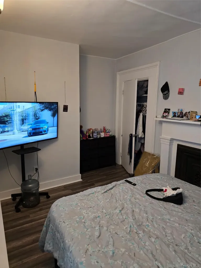 17 Conklin Street Poughkeepsie NY 12601