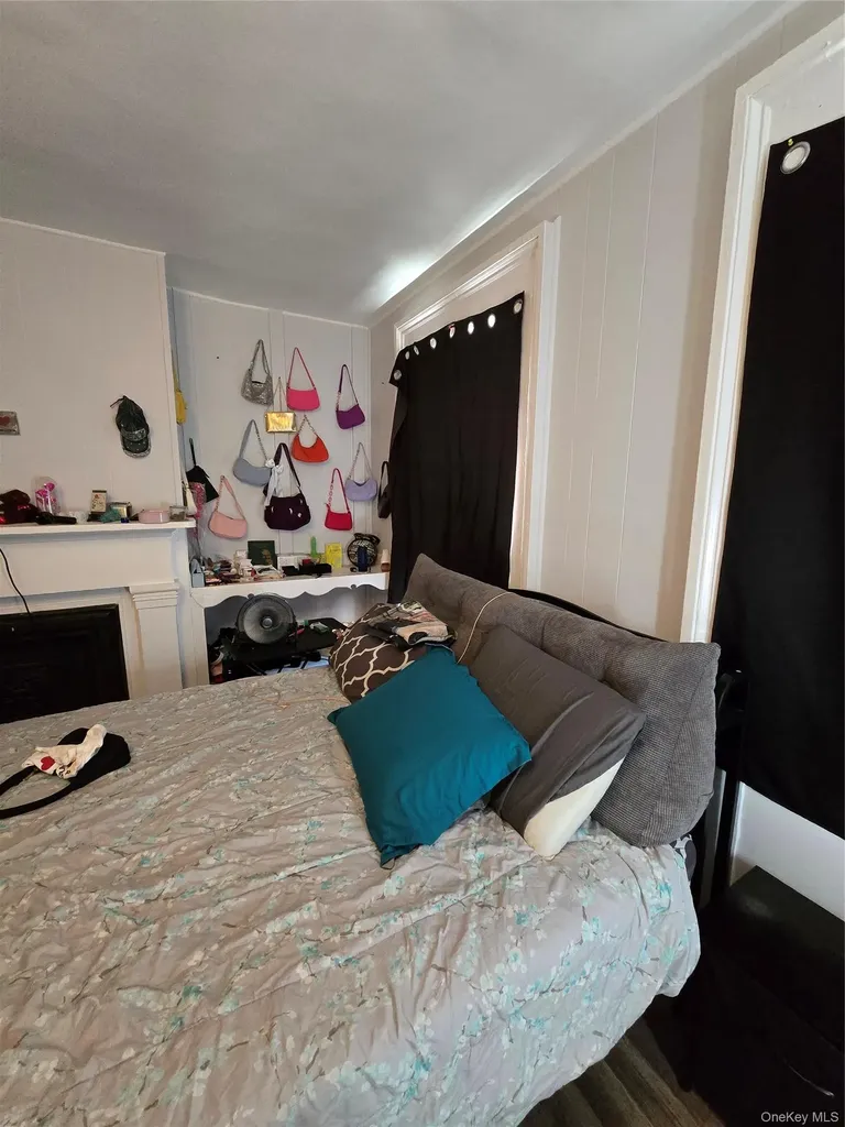 17 Conklin Street Poughkeepsie NY 12601