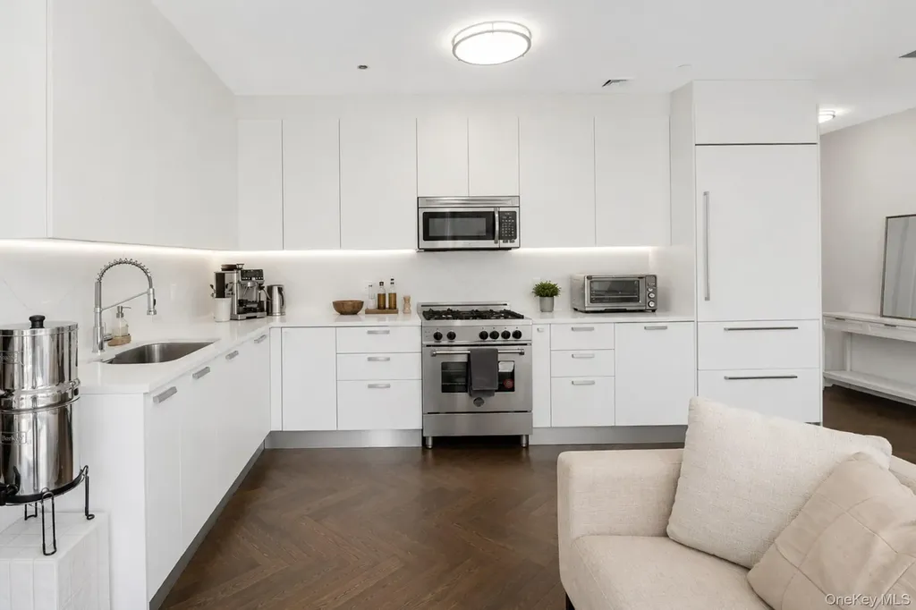 1414 W 4th Street Brooklyn NY 11204