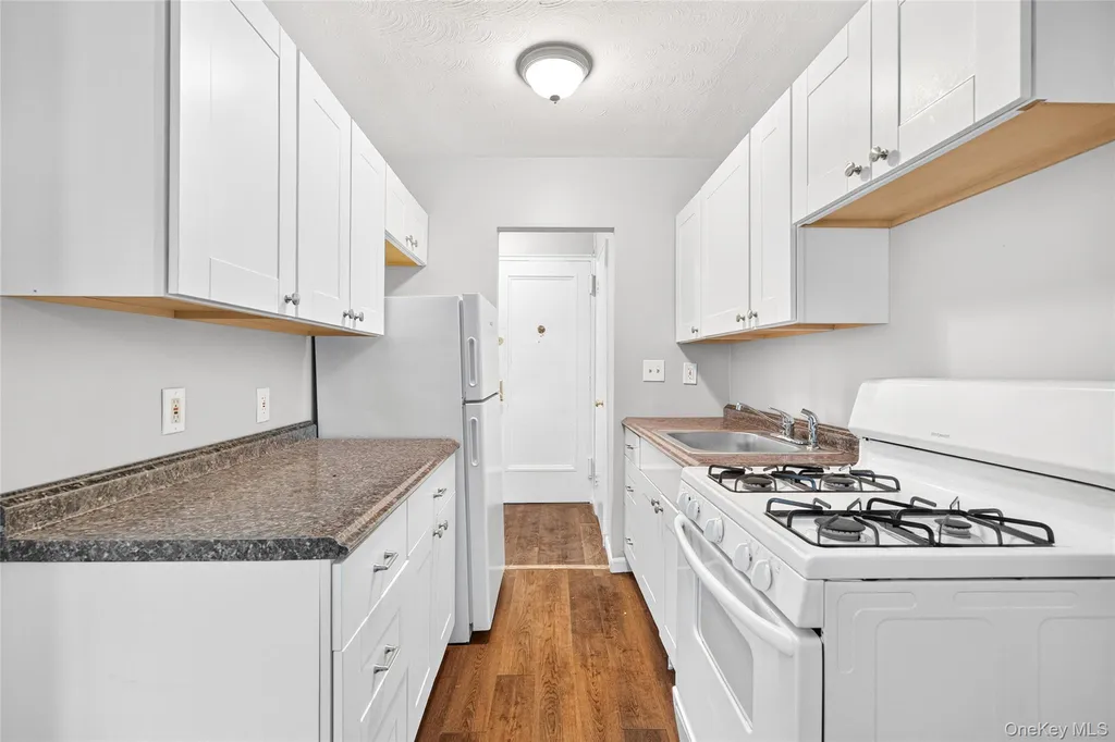 205 West Post Road White Plains NY 10606