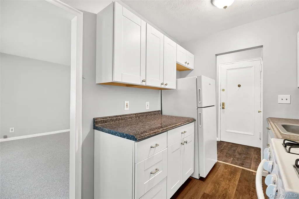205 West Post Road White Plains NY 10606