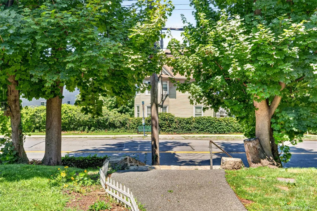 205 West Post Road White Plains NY 10606