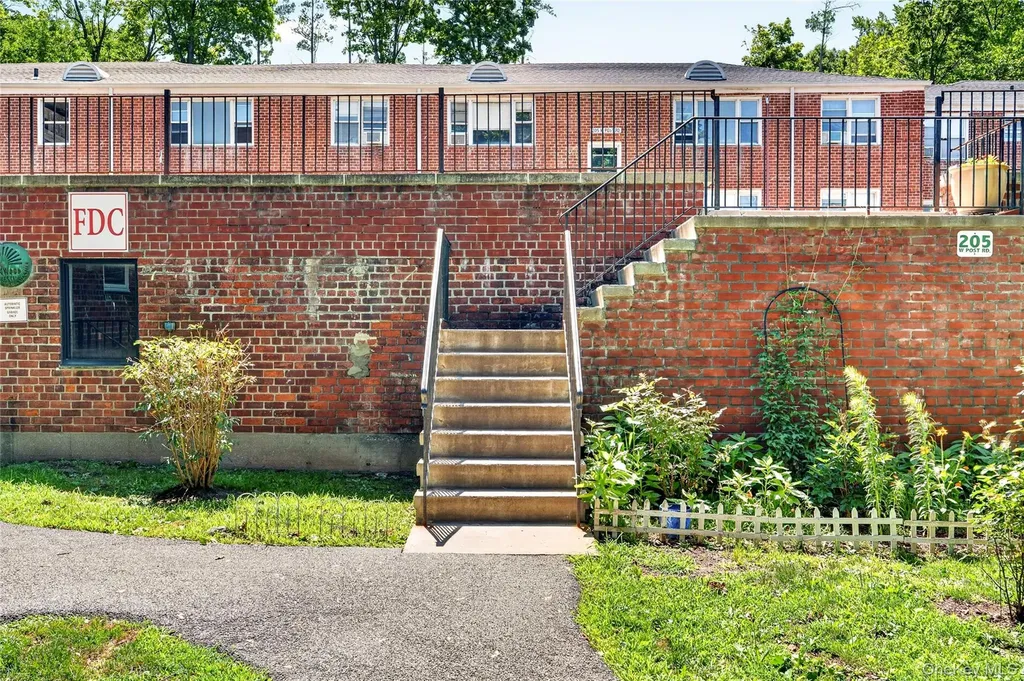 205 West Post Road White Plains NY 10606