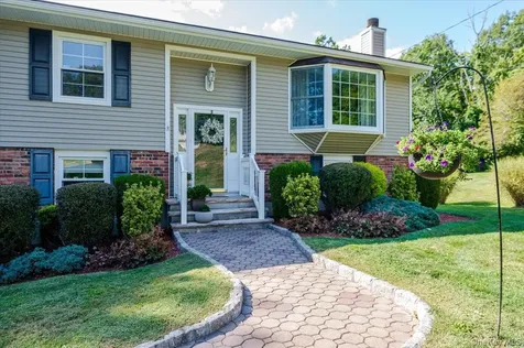 5 North Court Mahopac NY 10541