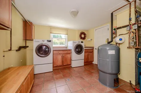5 North Court Mahopac NY 10541