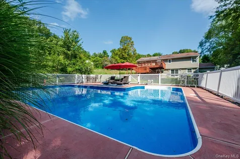 5 North Court Mahopac NY 10541