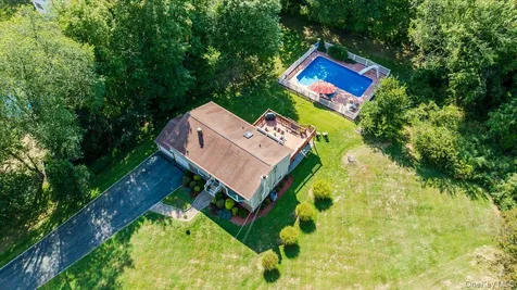 5 North Court Mahopac NY 10541