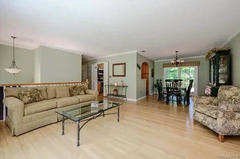 5 North Court Mahopac NY 10541