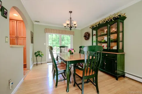 5 North Court Mahopac NY 10541
