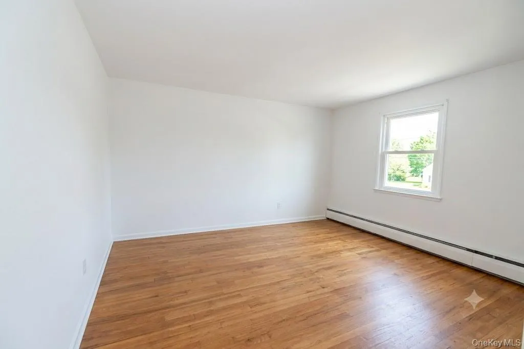 333 N Albany Avenue Massapequa NY 11758